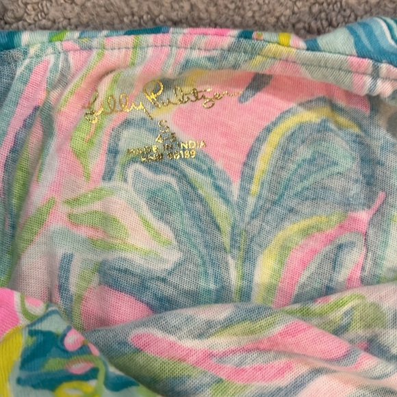 Lilly Pulitzer one sleeves shorts romper - Picture 4 of 5